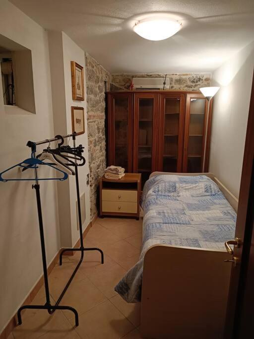 Taverna Abitazione A 15 Km Da Firenze Prato  Exterior foto